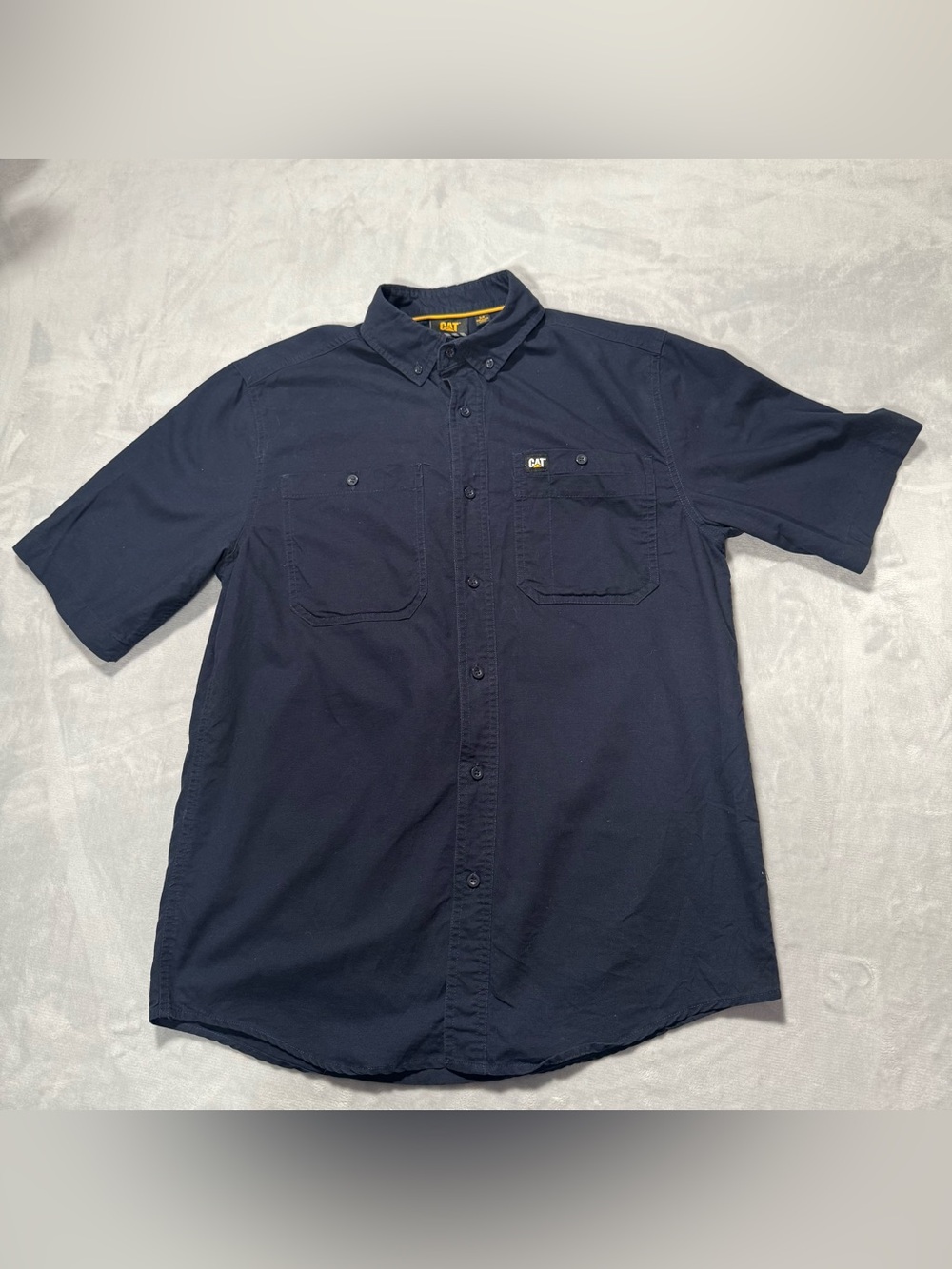 CAT Caterpillar Men’s Navy Short Sleeve Work Shirt Button Front S/P